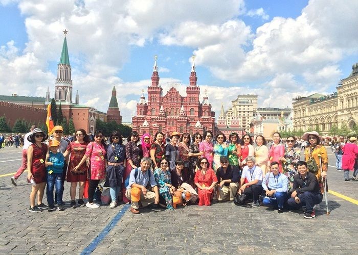 Sự Khác Biệt Khi đi Tour Và Tự Túc 4