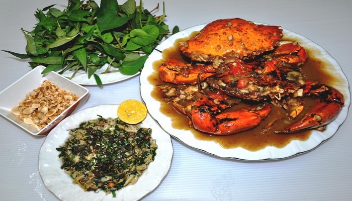 Đặc sản tiết canh cua Phú Quốc