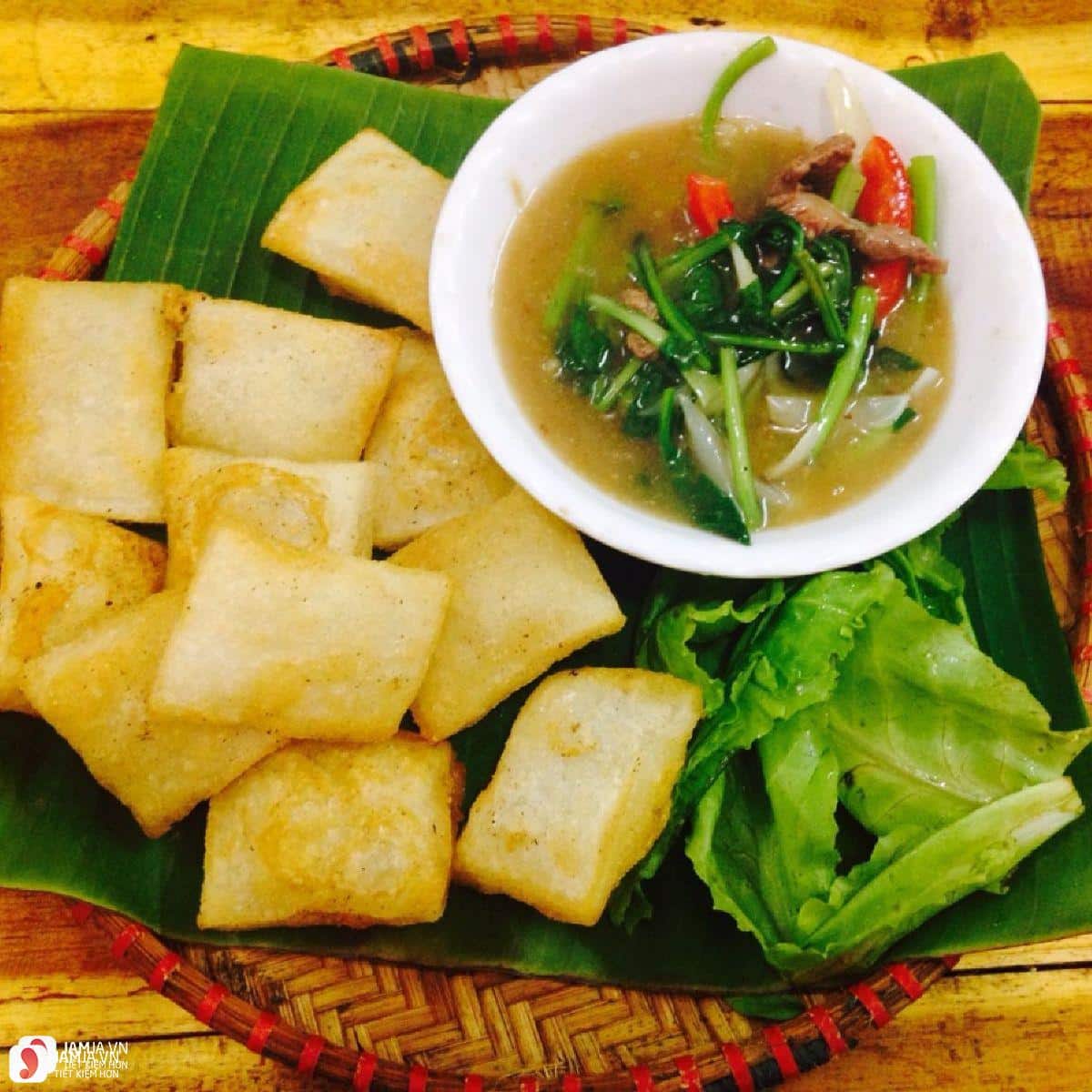 phở chiên giòn