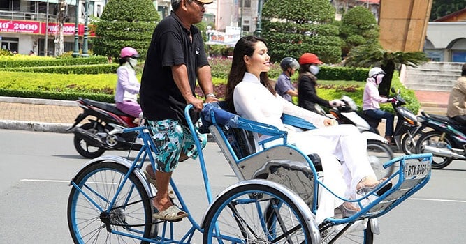 Chia sẻ đi đâu chơi ở sài gòn bằng Xích lô
