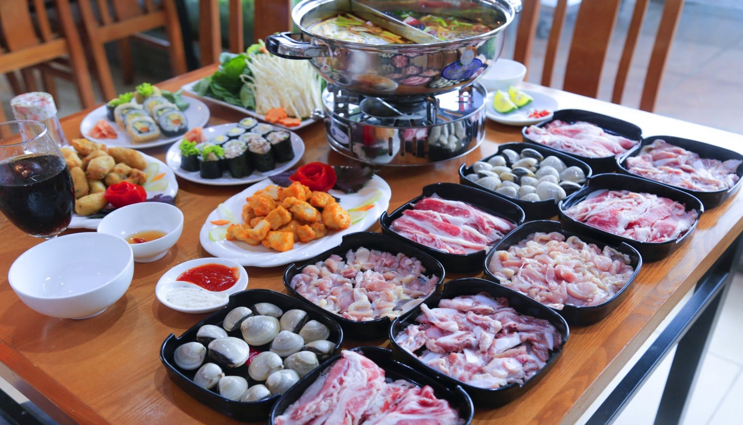 Nighteen - Buffet Lẩu ở Quận Cầu Giấy, Hà Nội | Foody.vn