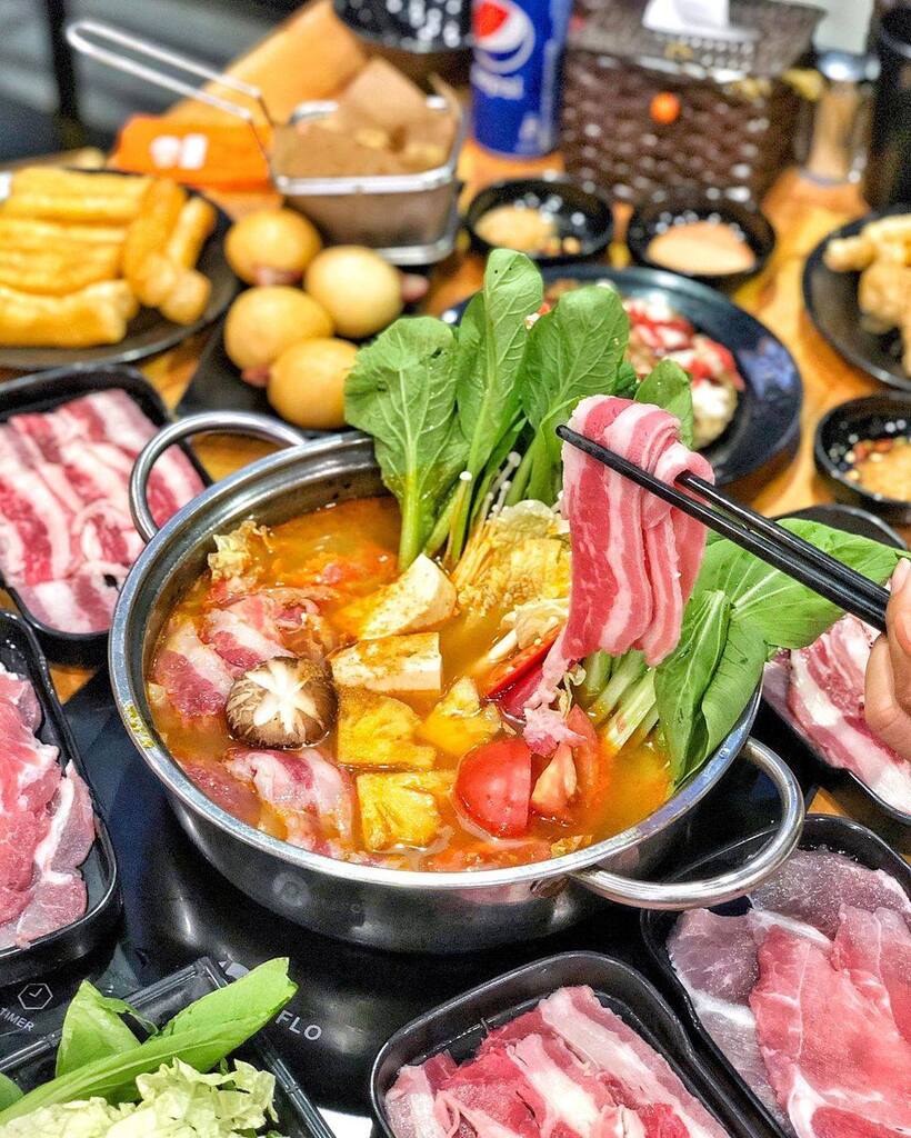 Lẩu Phan: Review hệ thống nhà hàng buffet lẩu nướng ngon có tiếng Hà Nội ©️ Phuot.org