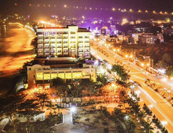TOP 5 khách sạn gần chợ đêm Quy Nhơn sang trọng, tiện nghi