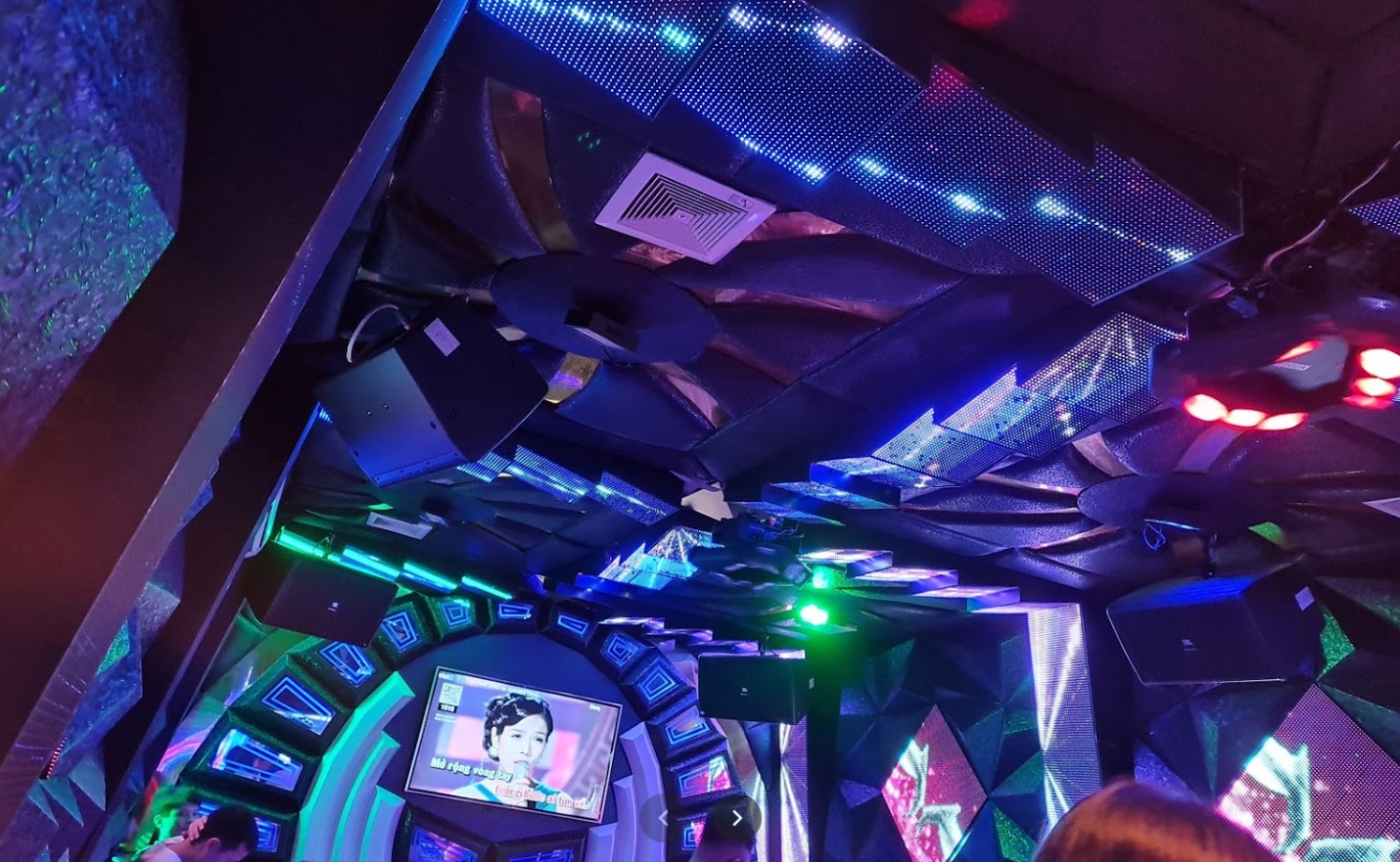 Karaoke Amazon - Phủ Lý